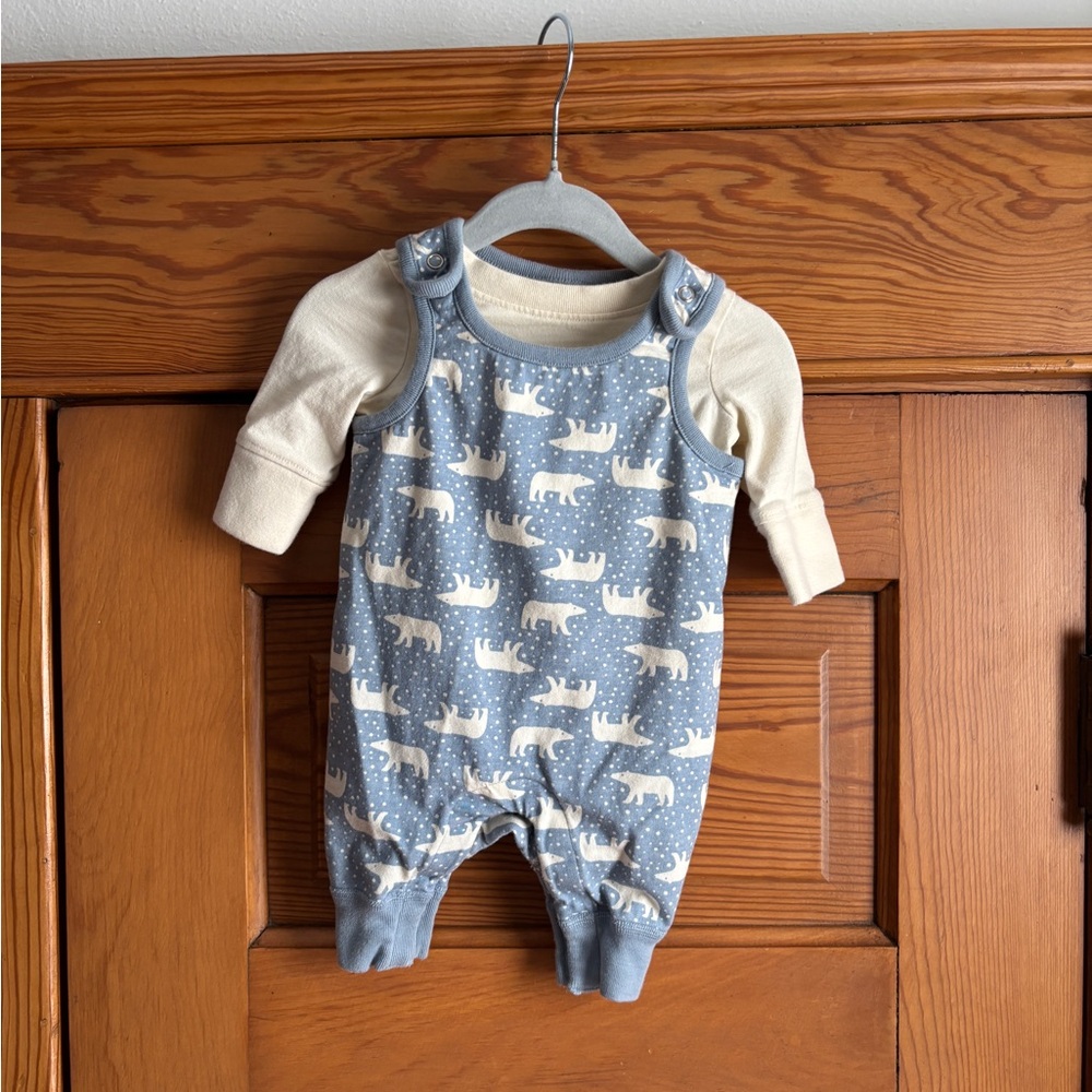 Hanna Andersson Long Sleeve Shirt and Overalls Polar Bear Size 0-3 Months